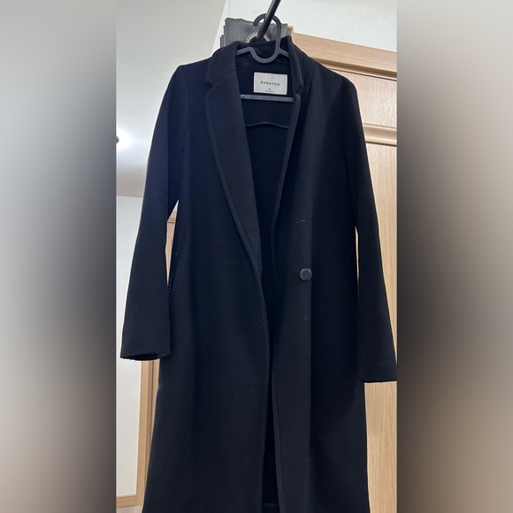 Aritzia Steadman Coat in XS. Black - Picture 5 of 11